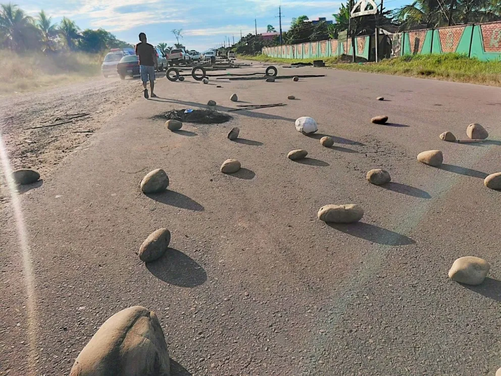 La unidad militar que se ubica en el Chapare, donde algunos cocaleros siguen reunidos. Foto: RKC