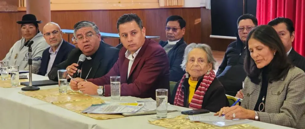 Se instala la segunda reunión que busca soluciones a los conflictos que enfrenta el país. Foto: APG