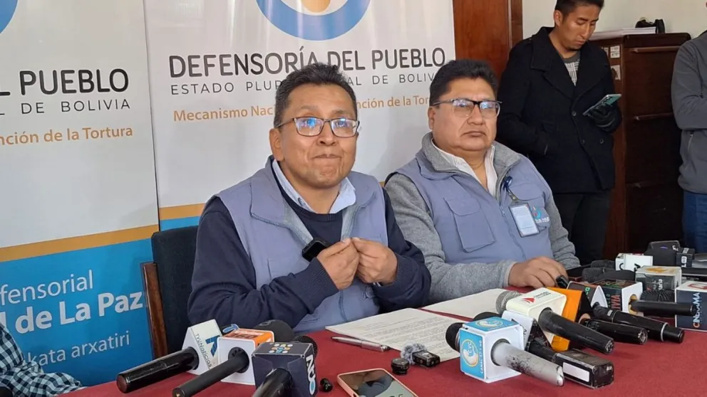El defensor del Pueblo, Pedro Callisaya, aboga por el diálogo como única vía de solución del conflicto. Foto: Visión 360