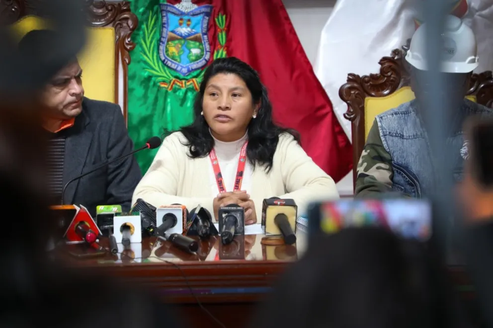 La secretaria departamental de Gestión Social de la Gobernación de La Paz, Rosmery Acarapi. Foto: GADLP