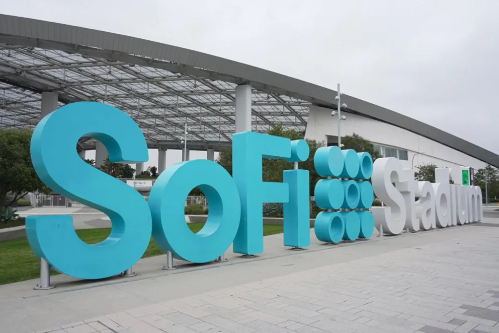 El exterior del SoFi Stadium en Inglewood. Foto: EFE.