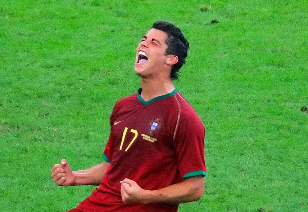 Ronaldo celebra uno d elos goles que conquistó en el Mundial 2006. Foto: CRE