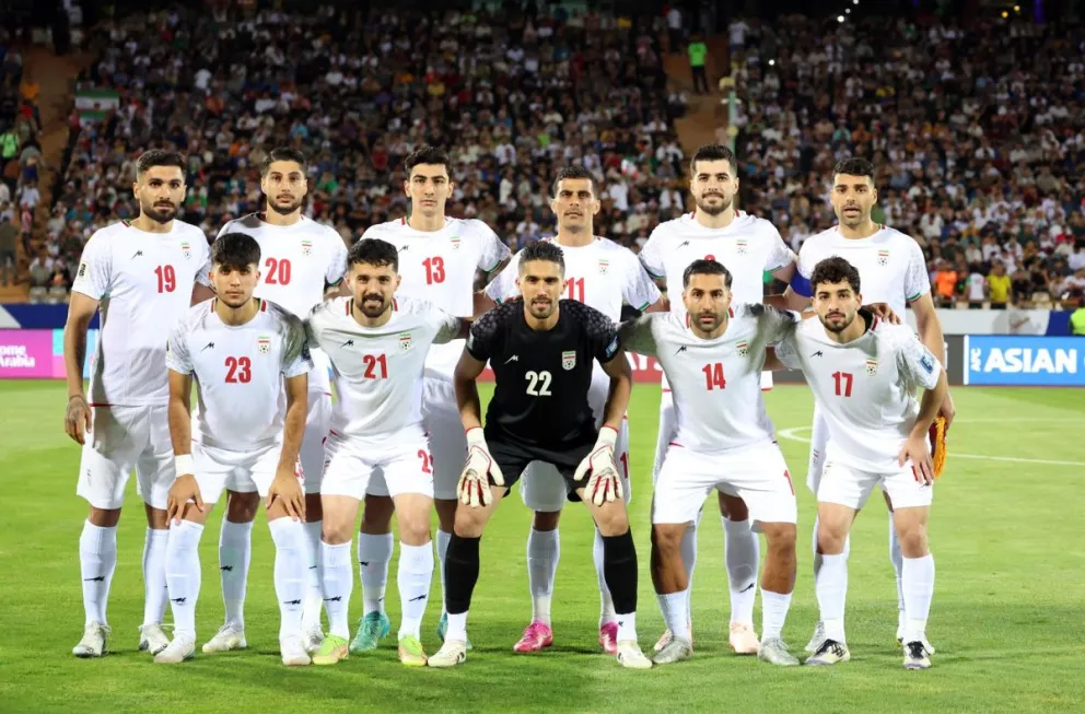 El plantel iraní presentó en un partido anterior. Foto: EFE.