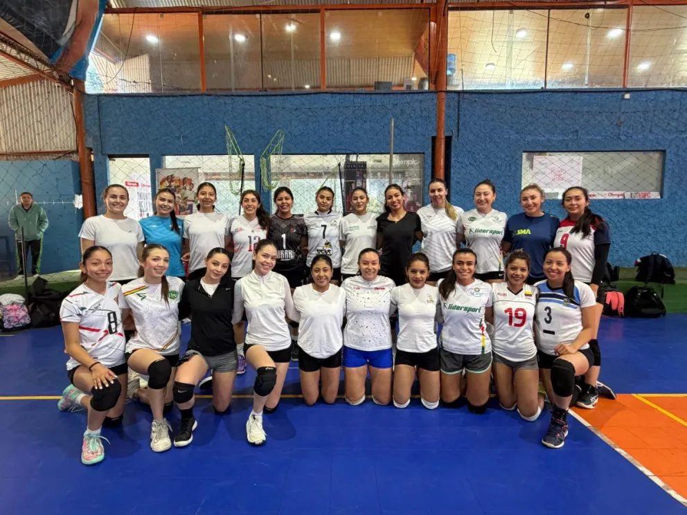 La preselección nacional en su primer día de concentración. Foto: FBV.