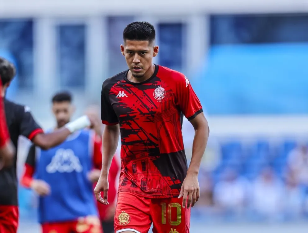 Vaca en el calentamiento previo a su partido del miércoles con su club. Foto: Wydad AC.