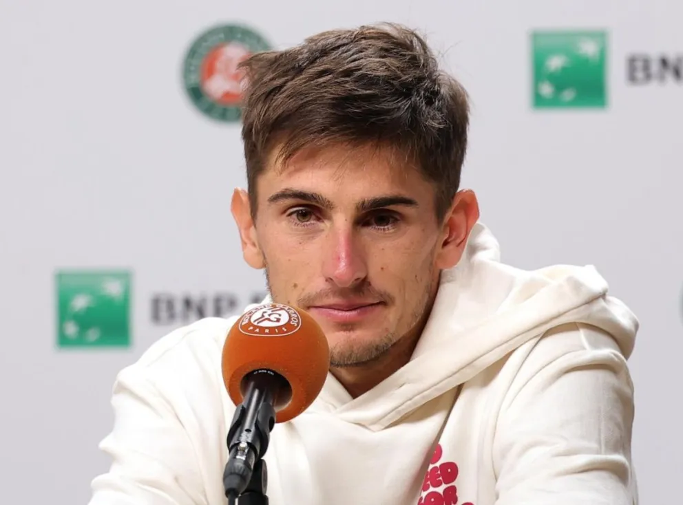 El tenista italiano Matteo Arnaldi en una conferencia de prensa anterior. Foto: EFE