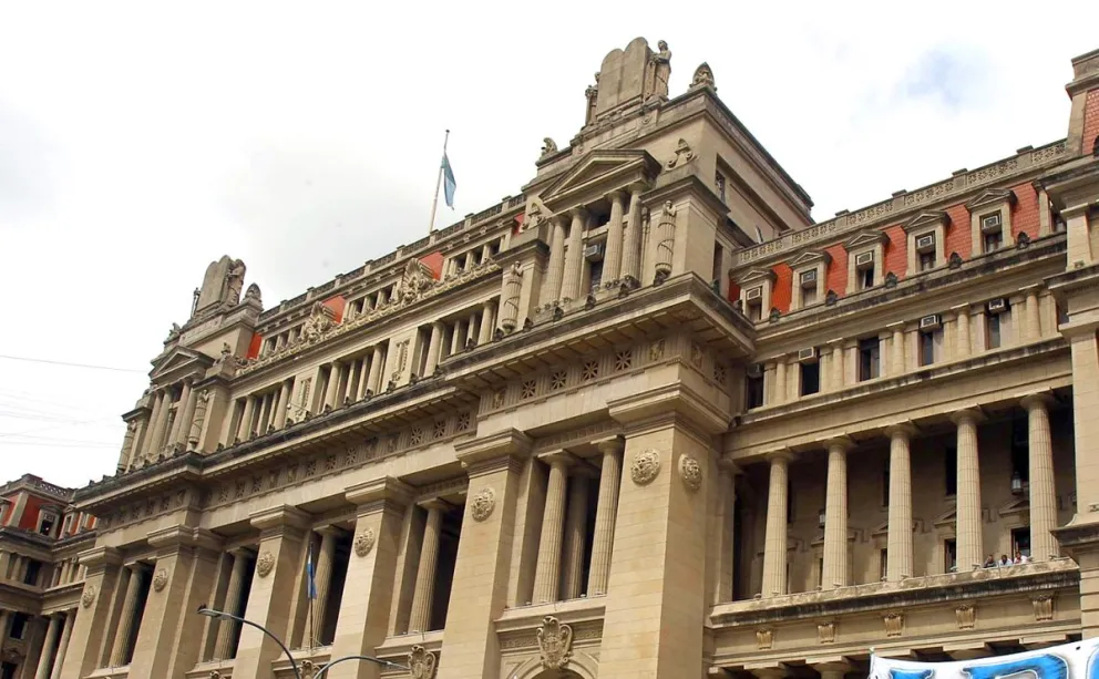 Foto de archivo frontis de la sede de la Corte Suprema de Argentina, en Buenos Aires (Argentina). Foto: EFE