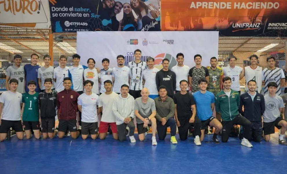 Foto del equipo masculino. Crédito: FBV