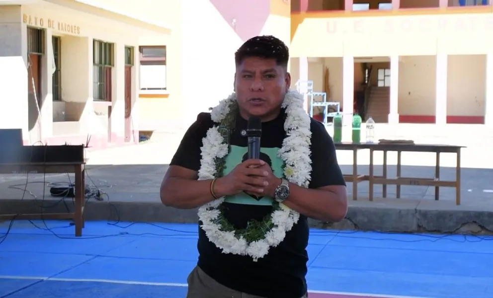 Leonardo Loza durante un anterior acto. Foto: Gobernación de Cochabamba 