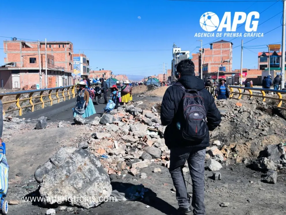 Bloqueos de carreteras en el departamento de La Paz. Foto APG