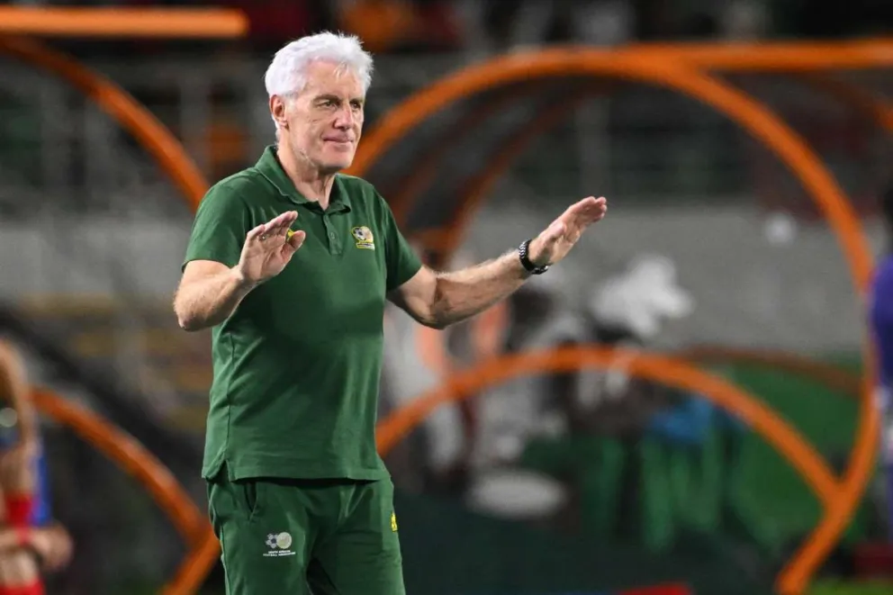 Hugo Broos, entrenador del combinado de Sudáfrica que debuta con el local. Foto: AD