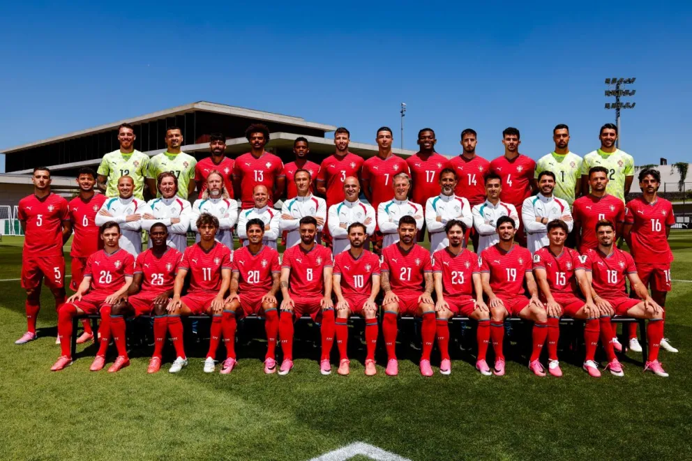 El plantel y cuerpo técnico luso. Foto: Selección de Portugal.