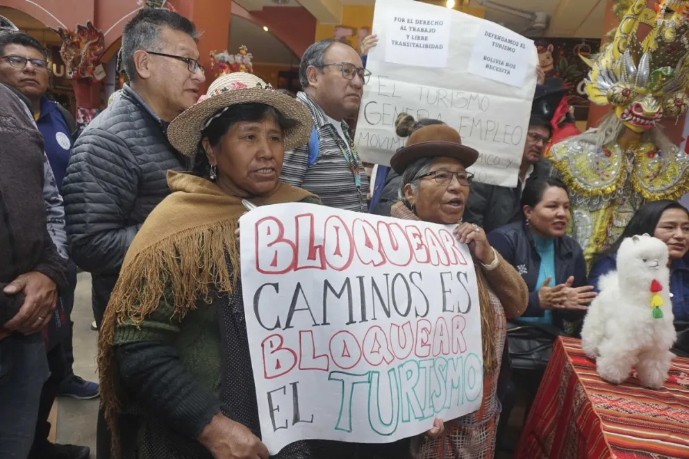 El sector turístico es uno de los más afectados por los bloqueos que llevan más de 45 días de vigencia. Foto: APG 