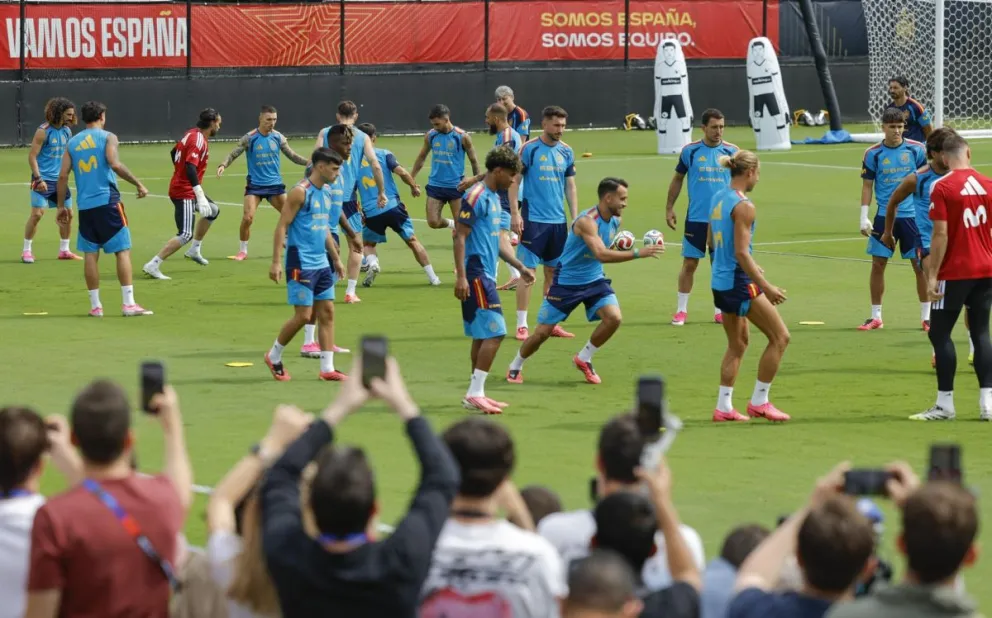 Los jugadores españoles participan en una actividad en Chattanooga. Foto: EFE