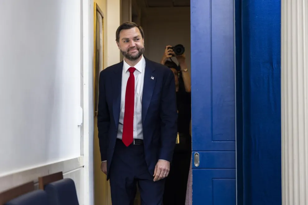 El vicepresidente de EE.UU., JD Vance, quien iba a encabezar la delegación de su país. Foto: EFE