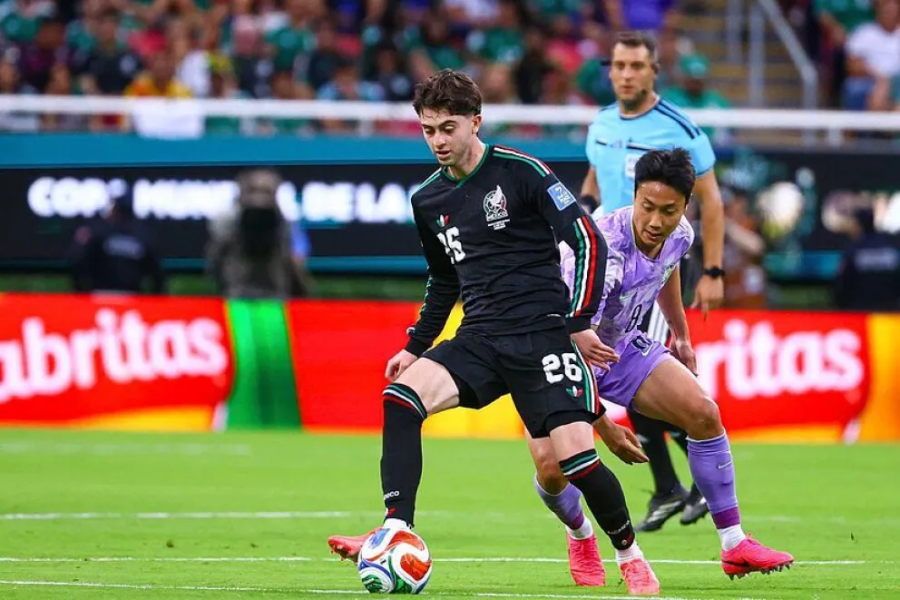 Una incidencia del juego entre Corea del Sur y México. Foto: TVA