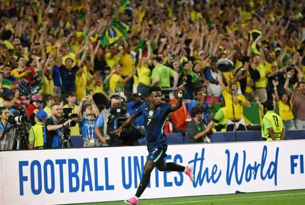 La celebtración de Vinícius Jr en el tercer gol de Brasil. Foto: FIFA