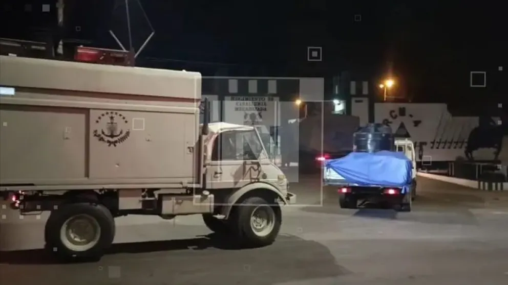 Vehículos de las Fuerzas Armadas empezaron a llegar al cuartel Ingavi, en El Alto. Foto Red UNO