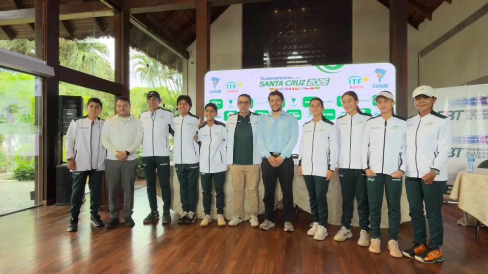El equipo nacional que participará en el torneo. Foto: FBT.