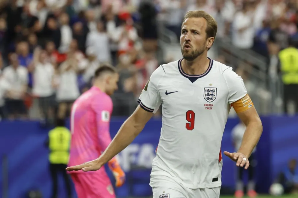 Harry Kane, de Inglaterra, celebra un gol de penalti ante Croacia en el Mundial 2026 en Dallas (EE.UU.). Foto: EFE