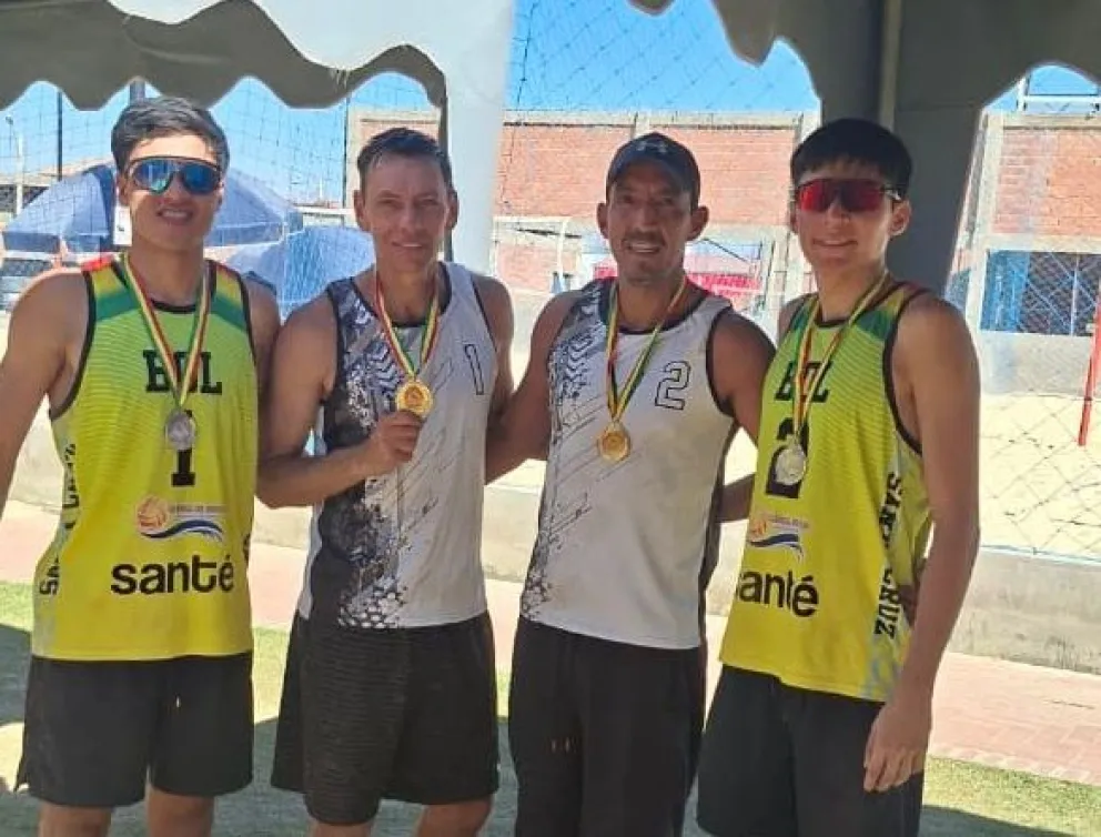 Las duplas finalistas de la tercera etapa Nacional. Foto: Consejo Nacional de Voleibol de Playa.