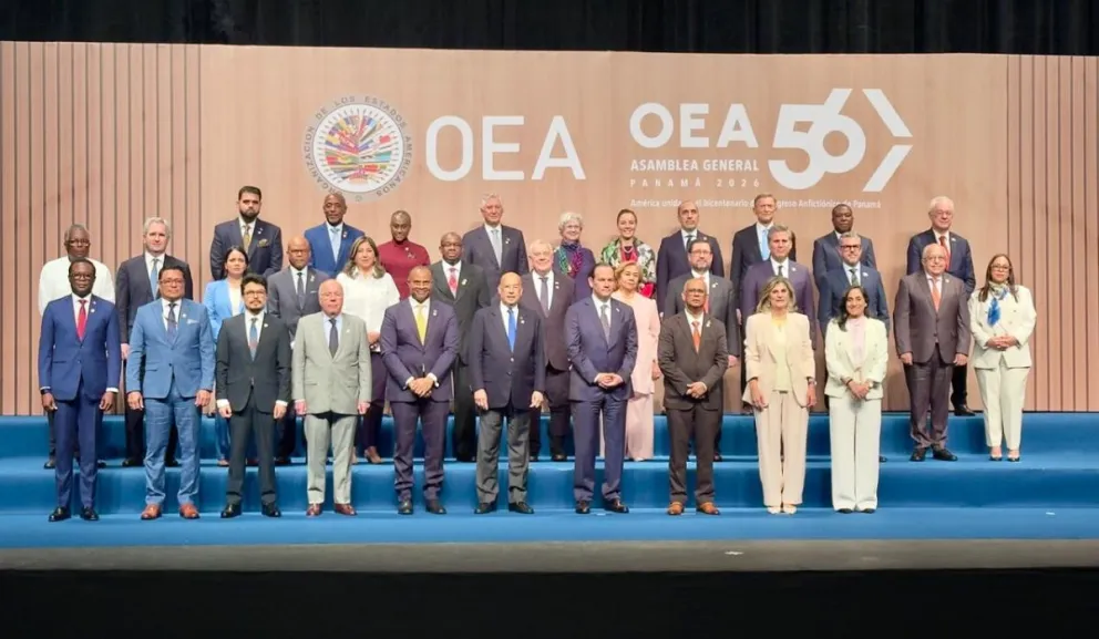 El canciller Aramayo junto a otros representantes de países de la OEA. Foto: Cancillería 