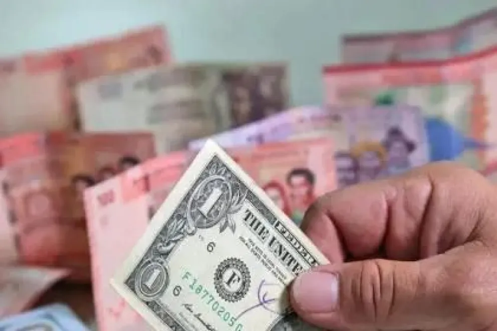 Bolivia ya cuenta con el tipo de cambio flexible desde este lunes Foto: RRSS