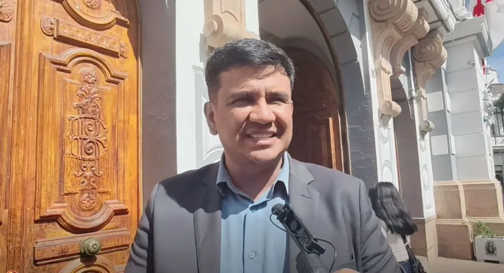 Luis Ayllón, gobernador de Chuquisaca. Foto ABI