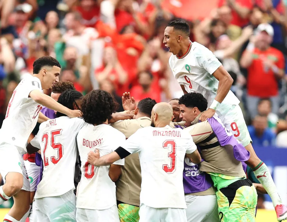 La celebración de los jugadores de Marruecos a la conclusión del compromiso. Foto: BR