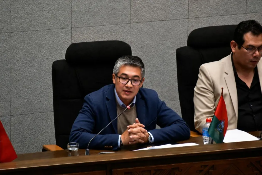 El ministro de Economía, Gabriel Espinoza en la Cámara de Diputados. Foto: Ministerio de Economía