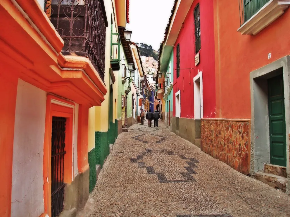 La colonial Calle Jaén de La Paz, Foto Viceministerio de Turismo. 