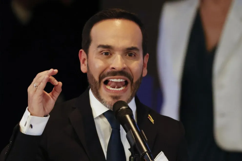 Abelardo de la Espriella, tras recibir su credencial como presidente electo de Colombia, en Bogotá (Colombia). Foto: EFE