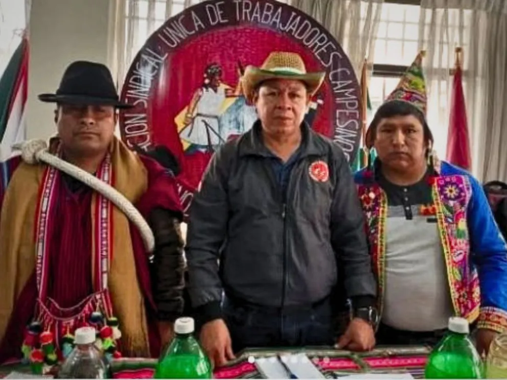 La directiva elegida en octubre de 2025: David Quispe (izq.), Victor Hugo Roca (centro) e Hilarión Medrano (der.). Foto: RRSS/Instragram de Horacio Martínez