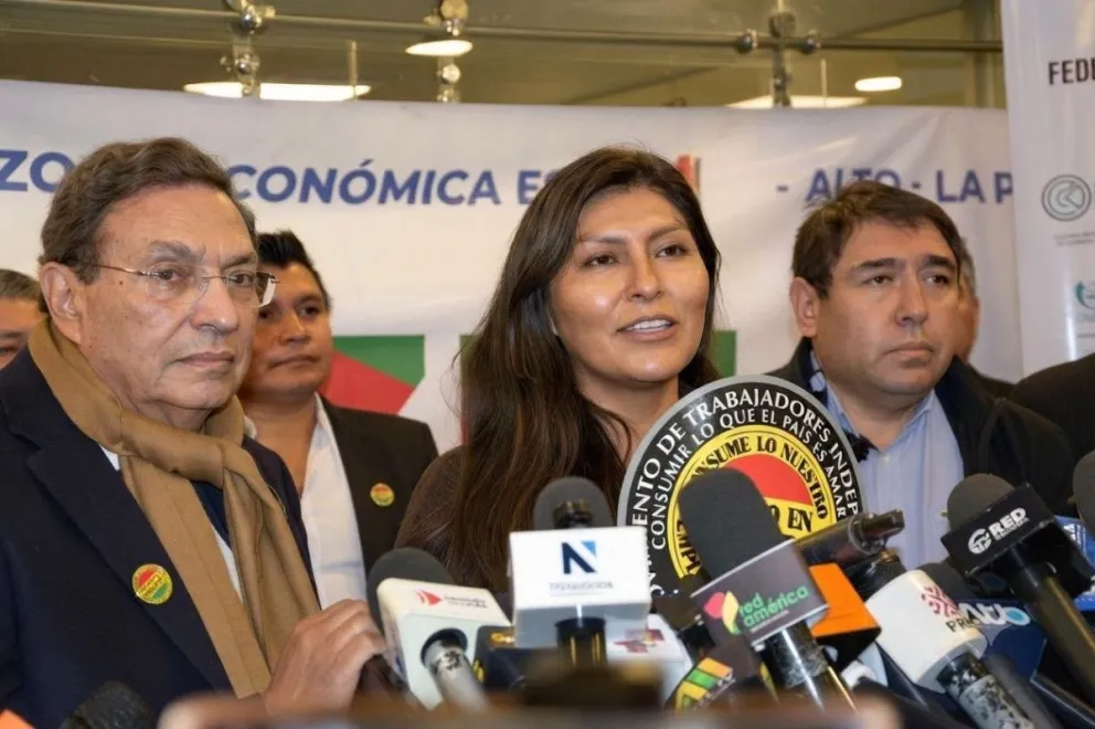 La senadora Soledad Chapetón se reunió el pasado 4 de julio con la Federación de Empresarios Privados de La Paz. Foto: Soledad Chapetón/Facebook