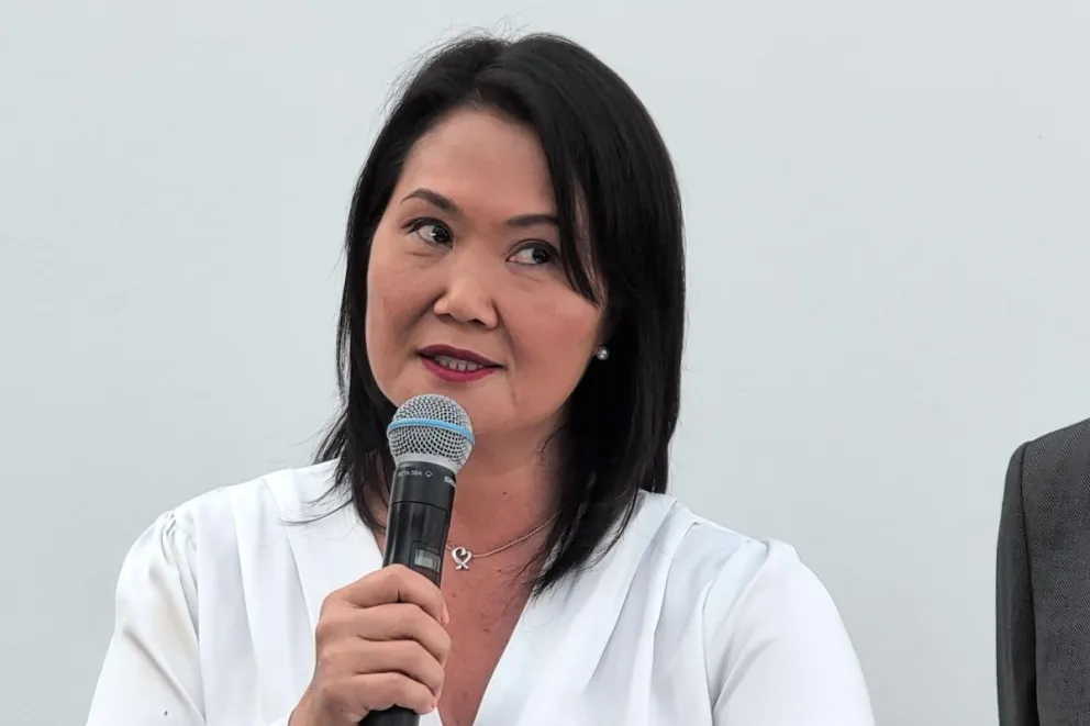 Fotografía de archivo en la que se captó a la presidenta electa de Perú, Keiko Fujimori, durante una rueda de prensa, en Lima (Perú). EFE
