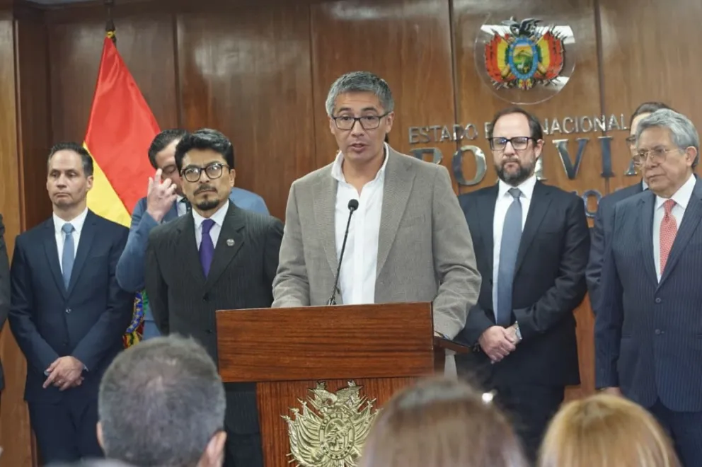 Ministro Espinoza, tras la reunión del Comité Nacional de Facilitación del Comercio. Foto: APG 