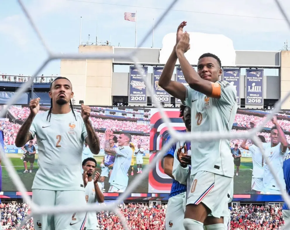 La celebración de los jugadores franceses luego de eliminar a Marruecos. Foto: BR