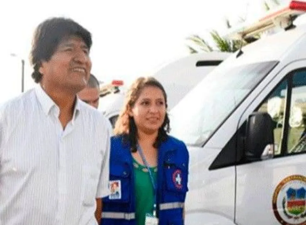 El expresidente Evo Morales y la exministra de Salud, Ariana Campero. Foto: Ministerio de Salud