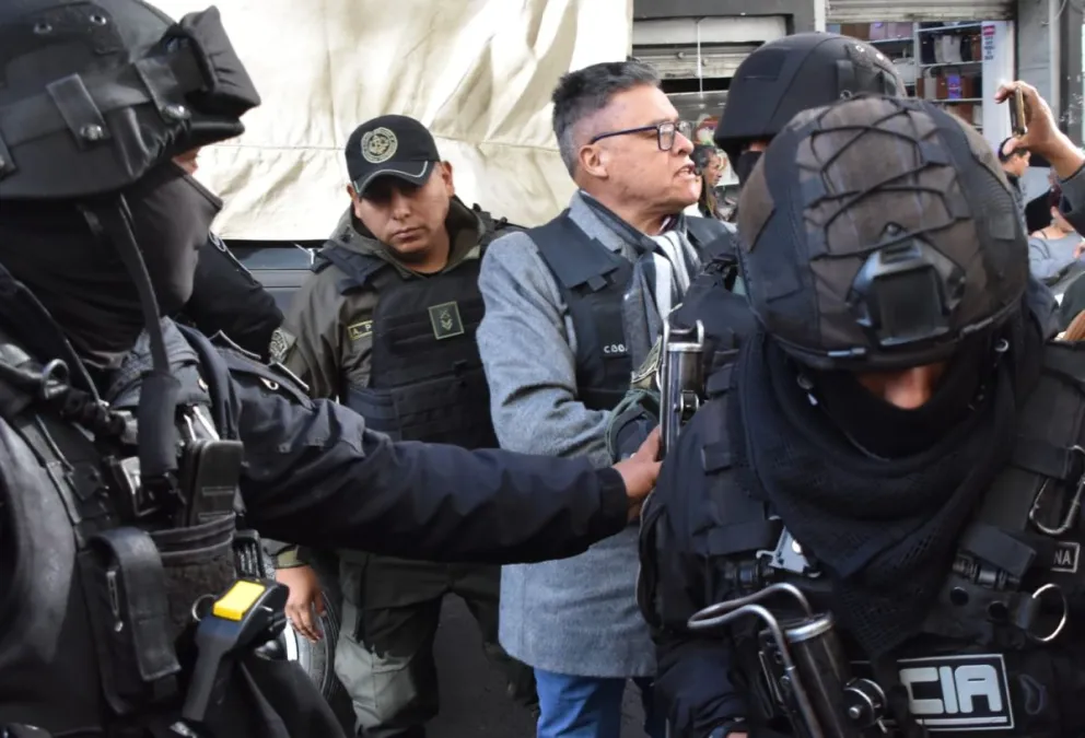 El exgeneral Juan José Zúñiga fue trasladado este lunes en La Paz. Foto: Marka Registrada