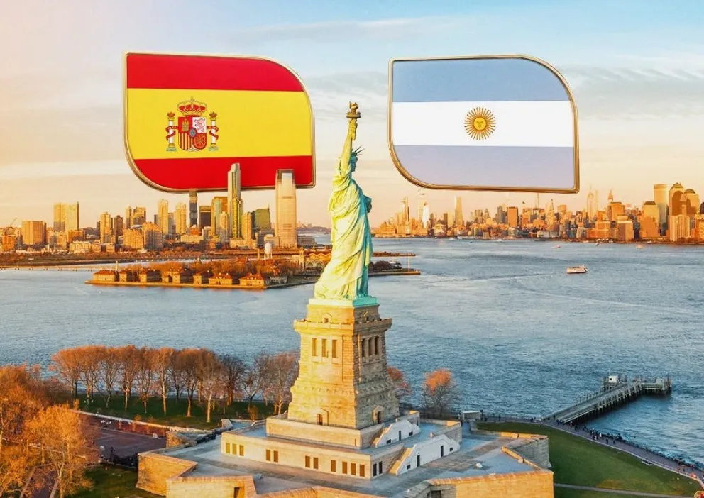 La Estatua de la Libertad junto a las banderas de los finalistas. Foto: FIFA.