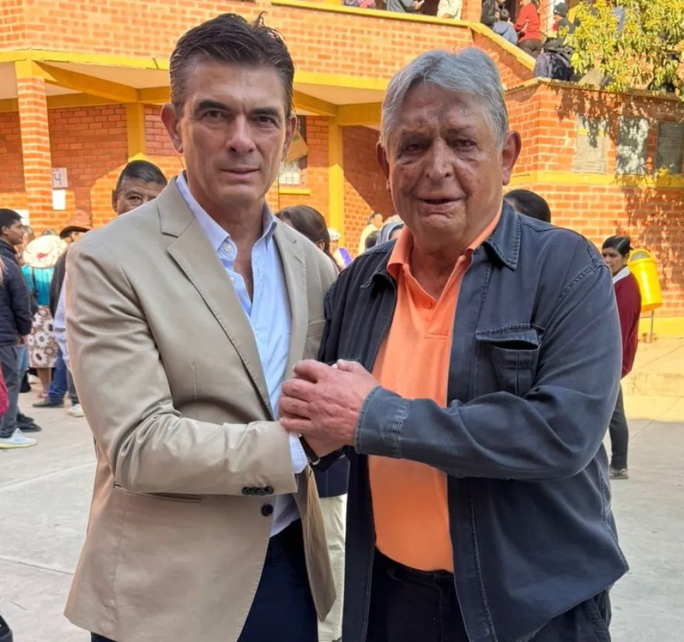 El presidente Rodrigo Paz y el expresidente Jaime Paz. Foto archivo