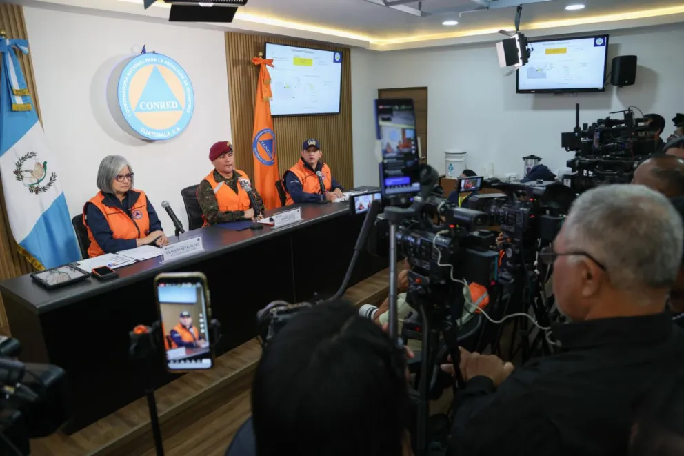 Autoridades locales en una rueda de prensa, en Ciudad de Guatemala (Guatemala). Foto: EFE