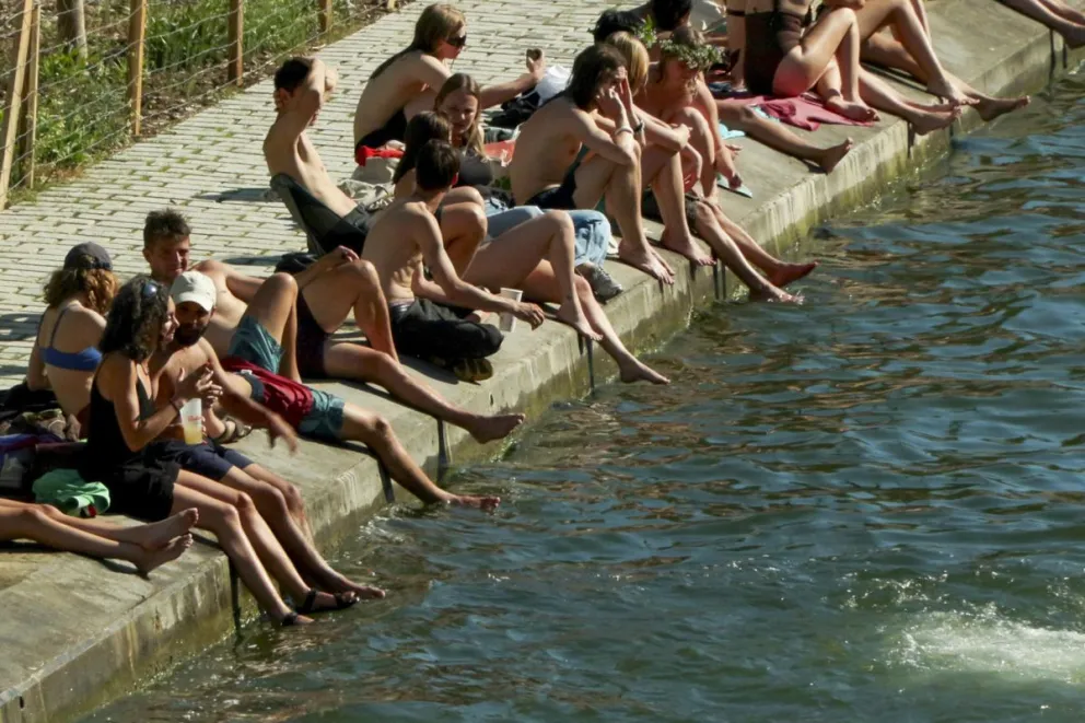 En la imagen de archivo, ola de calor en Francia. EFE
