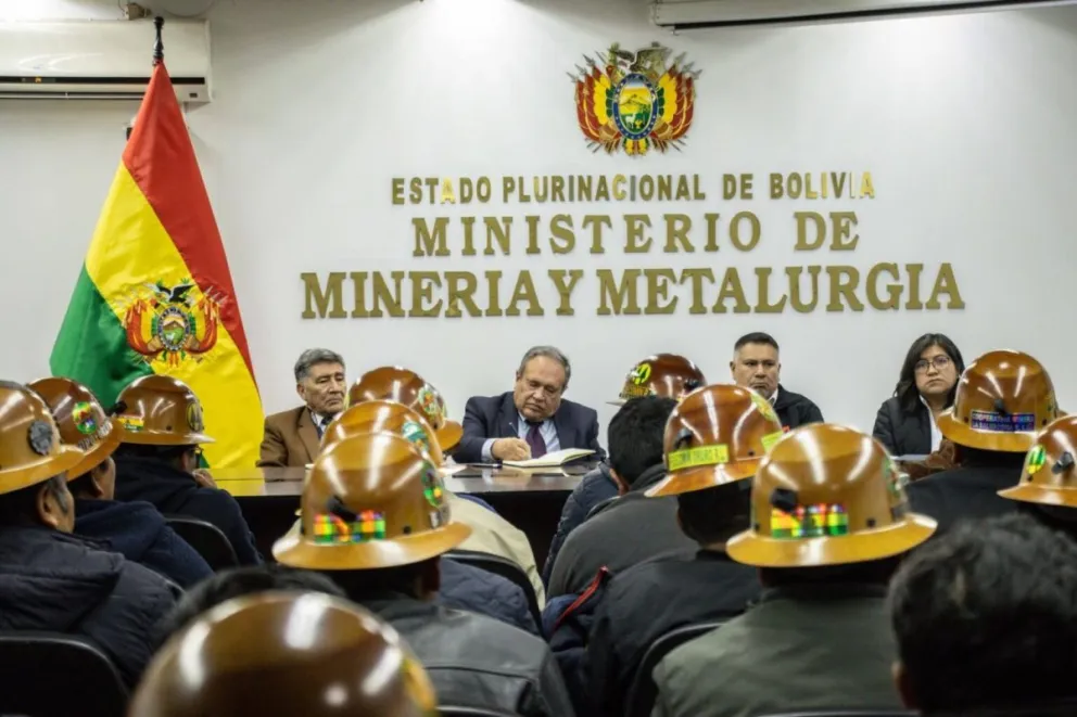 La Cumbre Nacional Minera busca elaborar un borrador del nuevo Código de Minería. Foto: Ministerio de Minería