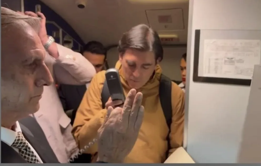 La posesión estuvo a cargo del ministro de Obras Públicas, Mauricio Zamora. Foto: Captura
