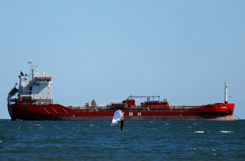 Un petrolero en Fos-sur-Mer, en el sur de Francia. Foto: EFE/