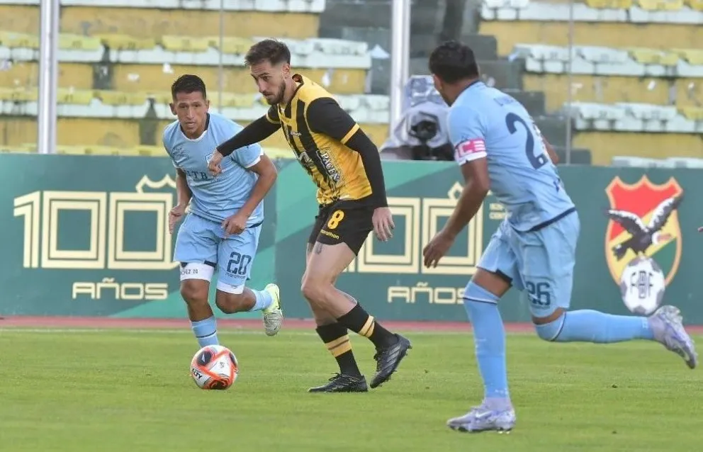 Fotografía de archivo del cotejo que The Strongest y Aurora jugaron el 18 de abril de 2025 en el estadio Siles. Crédito: APG