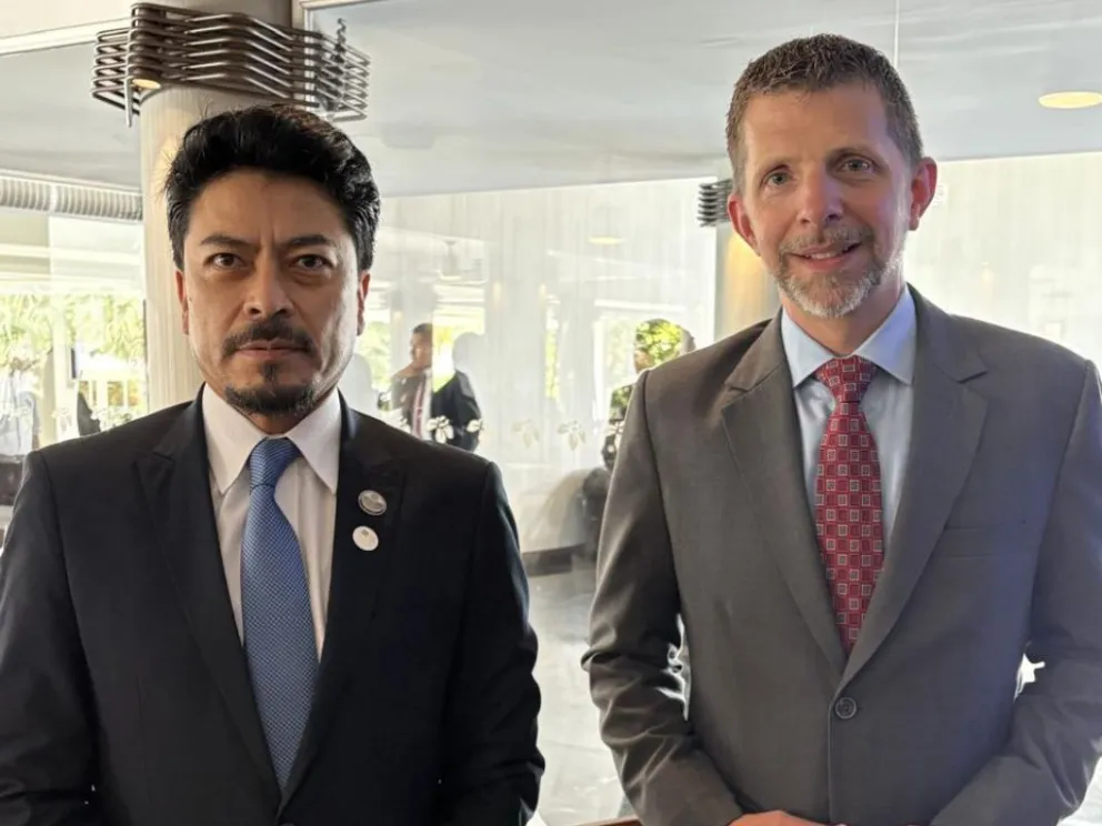 El canciller Fernando Aramayo y el subsecretario interino para Asuntos del Hemisferio Occidental de Estados Unidos, Michael Hankey.