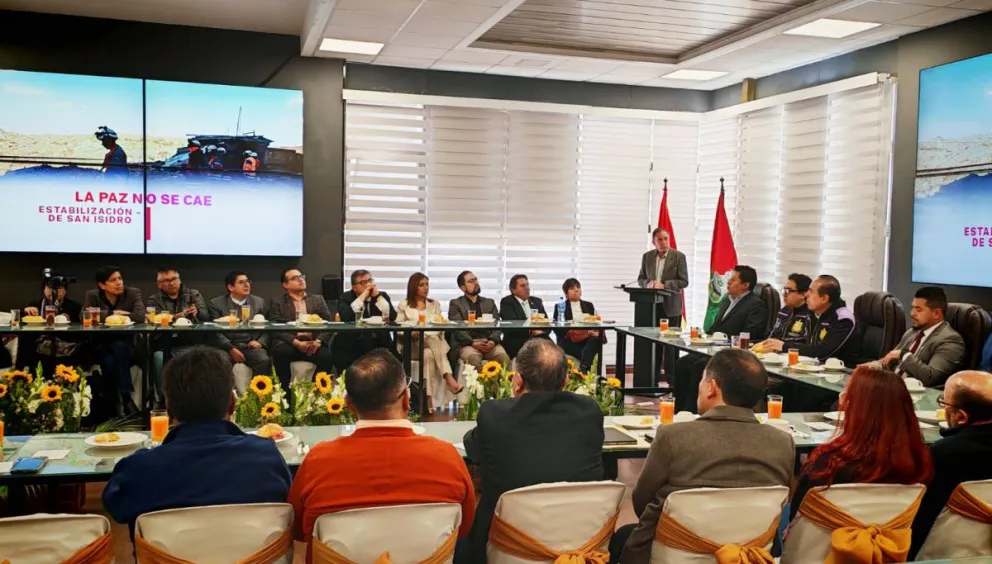 El acto de presentación del informe de 90 días del alcalde de Las Paz. Foto: Visión 360