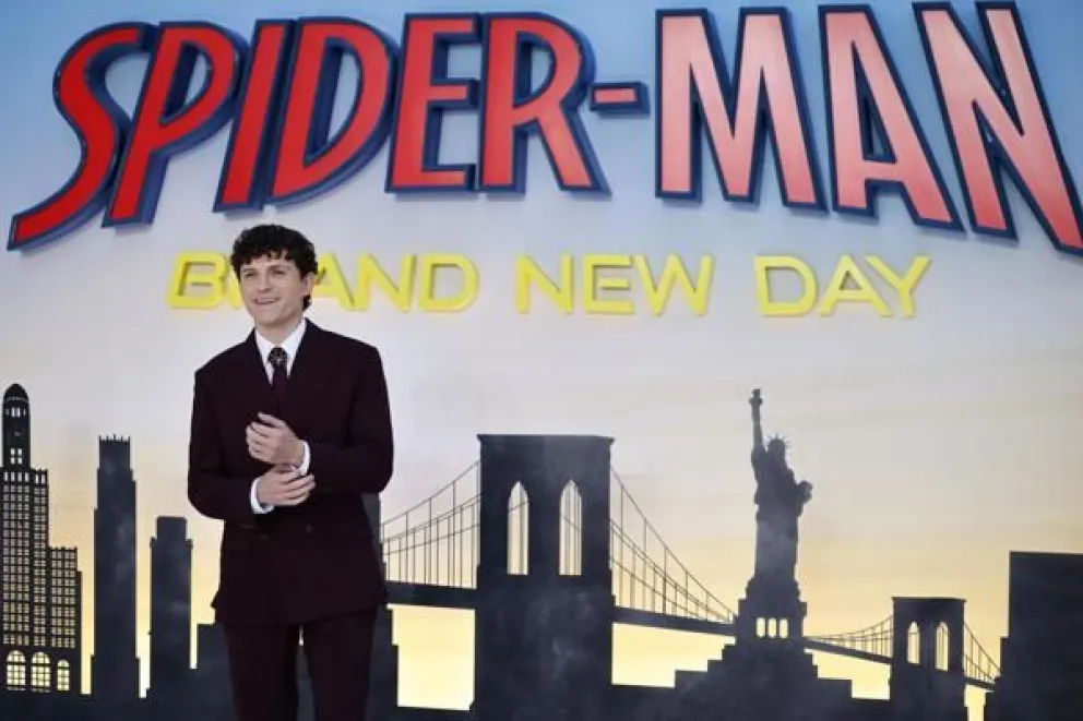 El actor británico y protagonista de 'Spider-Man: Brand New Day', Tom Holland, a su llegada al estreno de la película en el Reino Unido el 29 de julio de 2026 en Londres. Foto: EFE